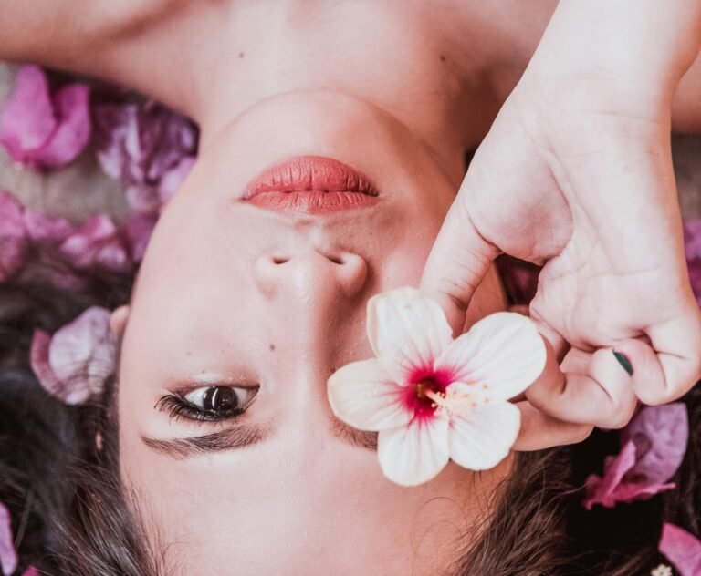 中醫美容的極致技藝-美顏針，找回年輕的自己。